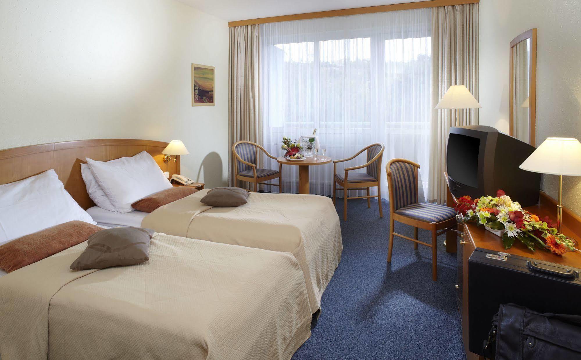 Hotel Orea Voro 3*